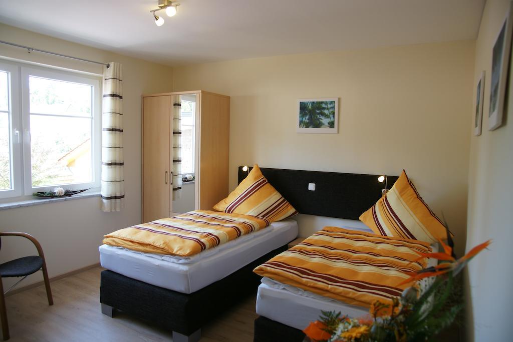 Cafe und Pension Blohm Greifswald Zimmer foto